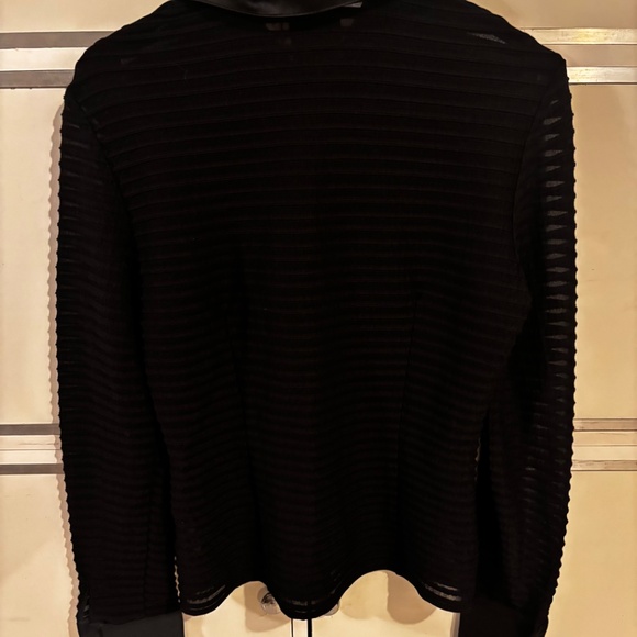 JS Collection Women’s Sheer Blouse Black Long Cuffed Sleeves Sz 10 - Picture 5 of 10